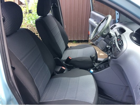 Авточехлы на Hyundai Matrix