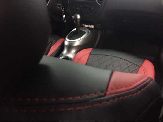 Авточехлы на Nissan Juke