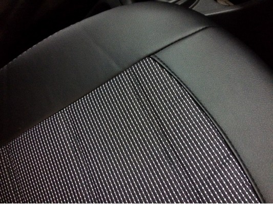 Авточехлы на Renault Duster