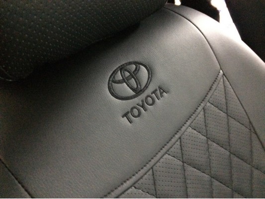 Авточехлы на Toyota Corolla E140/E150