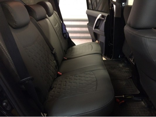 Авточехлы на Toyota Land Cruiser Prado 150 Авточехлы на Toyota Land Cruiser Prado 150