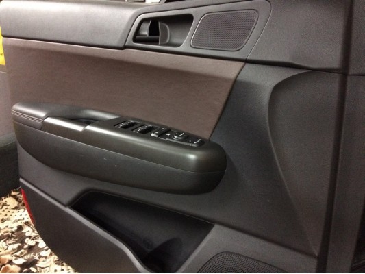 Перетяжка дверных карт