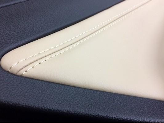 Перетяжка дверных карт